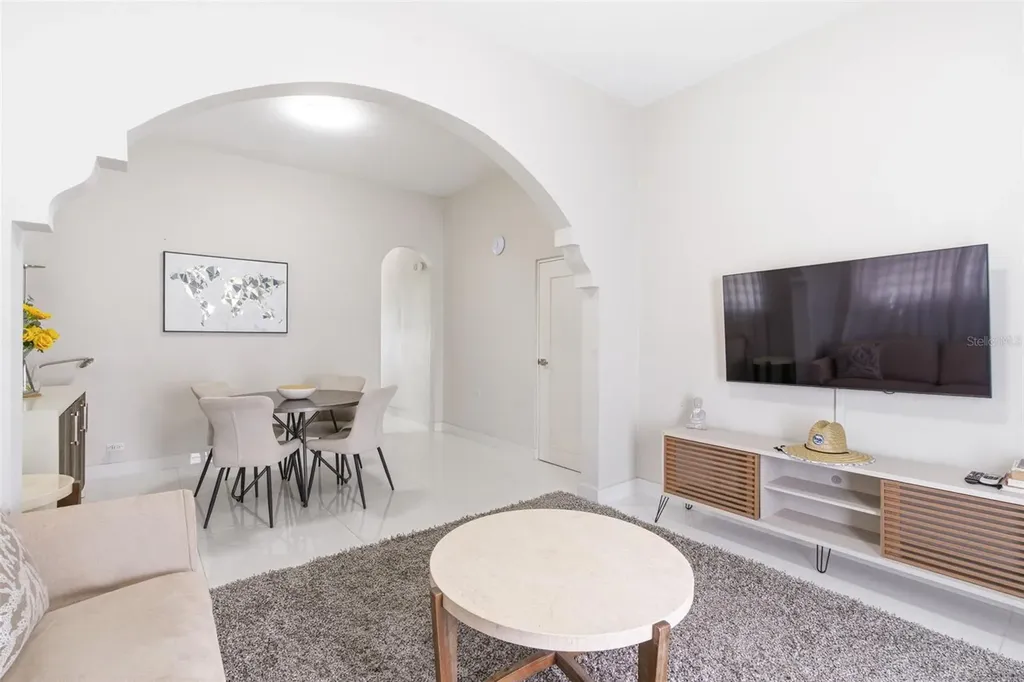 56 Calle F Krug Condado San Juan PR 00907