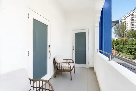 56 Calle F Krug Condado San Juan PR 00907
