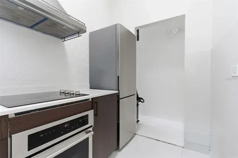 56 Calle F Krug Condado San Juan PR 00907