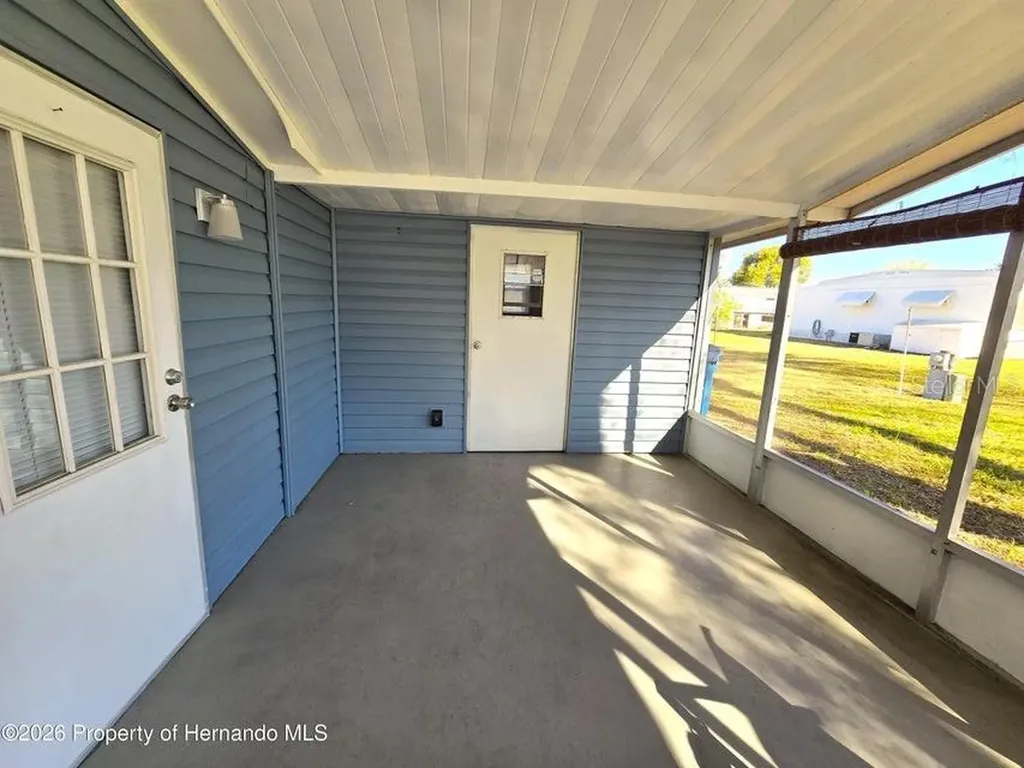 7338 First Loop Avenue Brooksville FL 34613