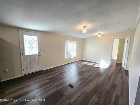 7338 First Loop Avenue Brooksville FL 34613