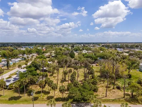 W Cowles Street Englewood FL 34223