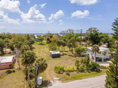 W Cowles Street Englewood FL 34223