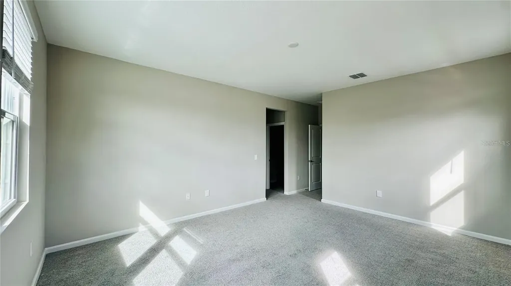 1528 Erin Breeze Lane Kissimmee FL 34744