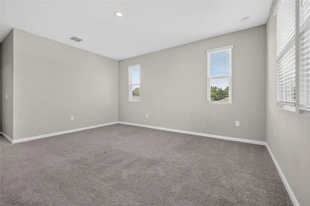 1528 Erin Breeze Lane Kissimmee FL 34744