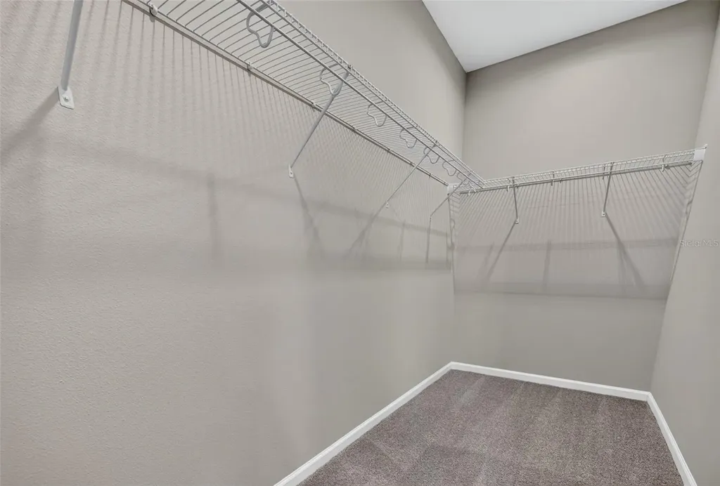 1528 Erin Breeze Lane Kissimmee FL 34744