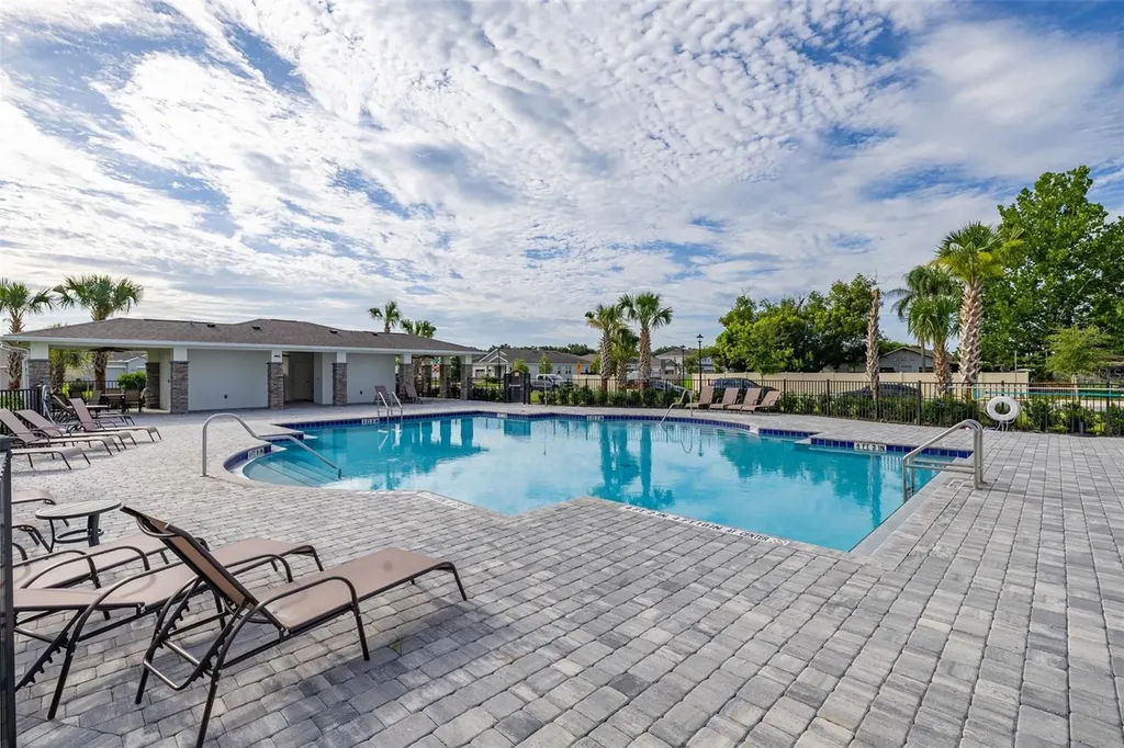 1528 Erin Breeze Lane Kissimmee FL 34744