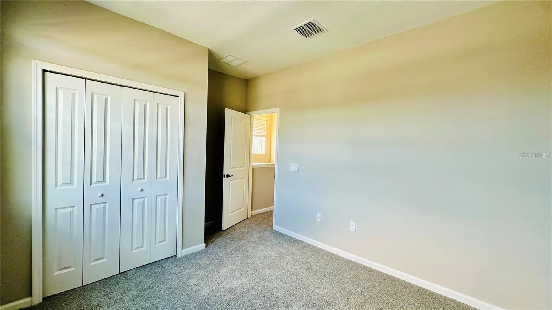 1528 Erin Breeze Lane Kissimmee FL 34744