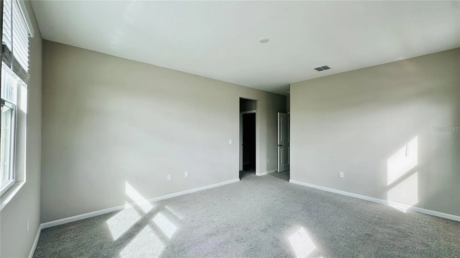 1528 Erin Breeze Lane Kissimmee FL 34744