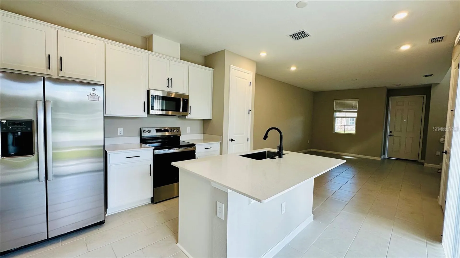 1528 Erin Breeze Lane Kissimmee FL 34744