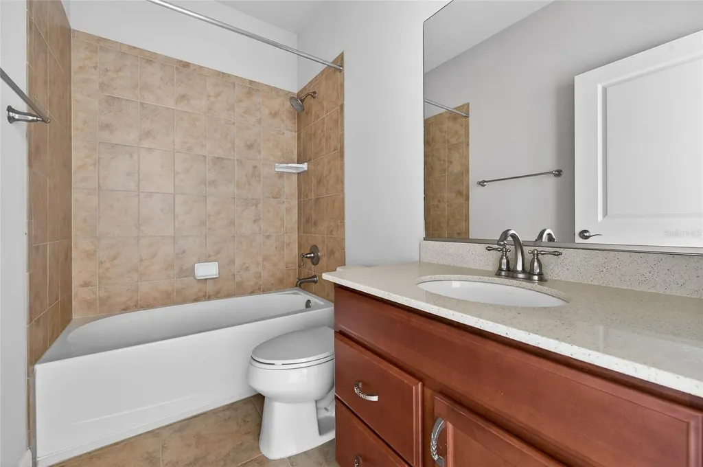 1923 Mendocino Lane Port Orange FL 32128
