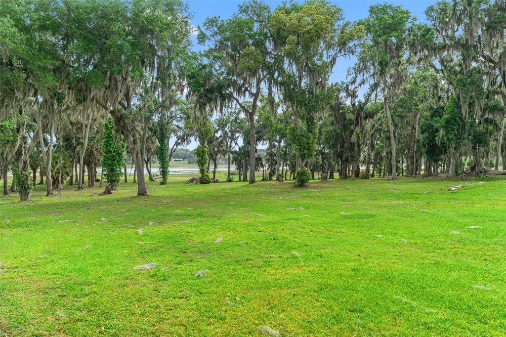 18420 Hancock Bluff Road Dade City FL 33523