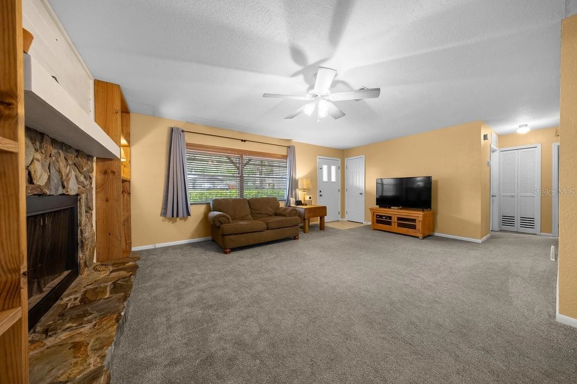 2043 NE 43rd Street Ocala FL 34479