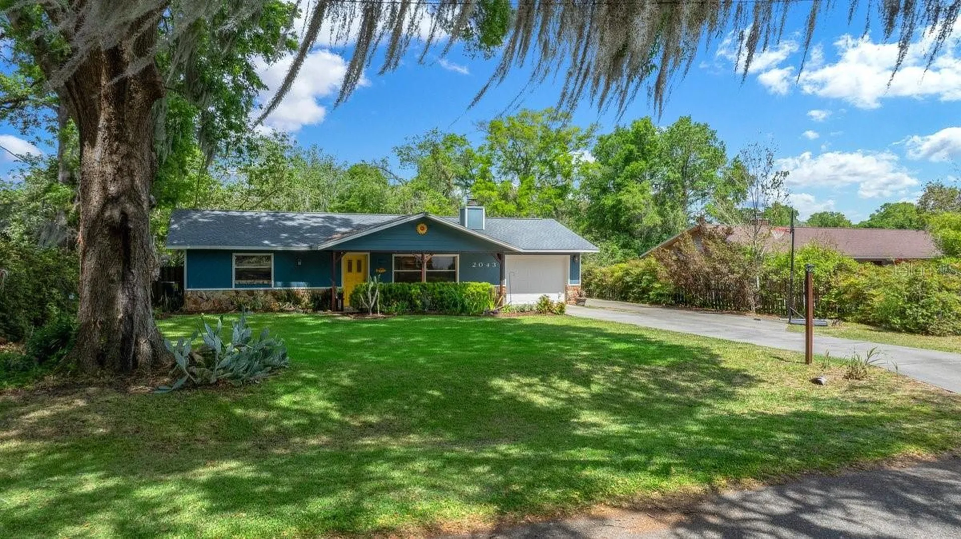 2043 NE 43rd Street Ocala FL 34479