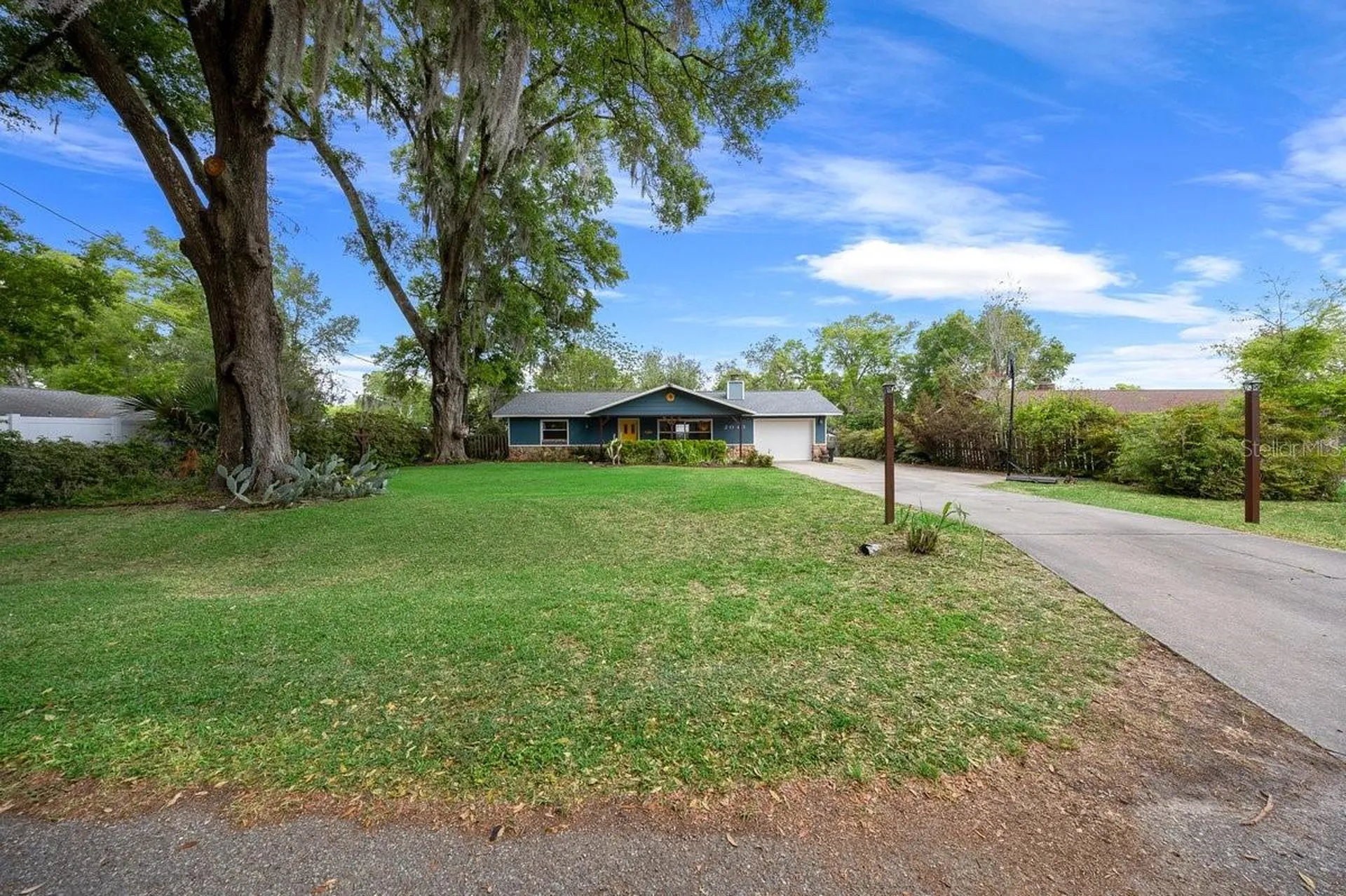 2043 NE 43rd Street Ocala FL 34479