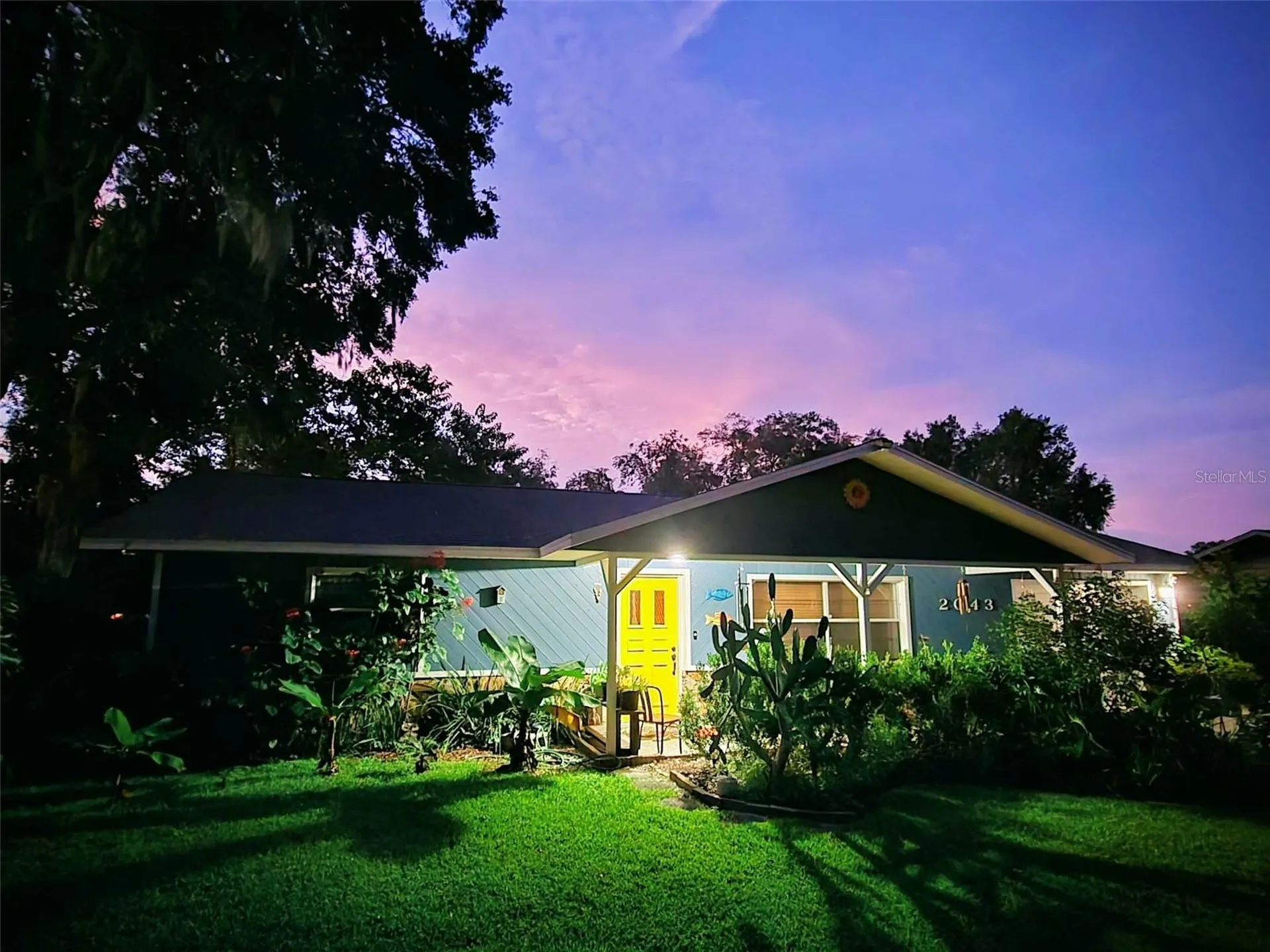 2043 NE 43rd Street Ocala FL 34479