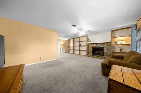 2043 NE 43rd Street Ocala FL 34479