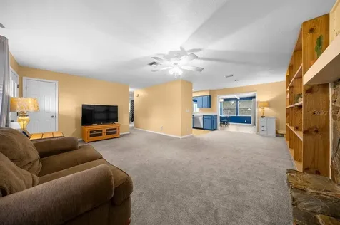 2043 NE 43rd Street Ocala FL 34479