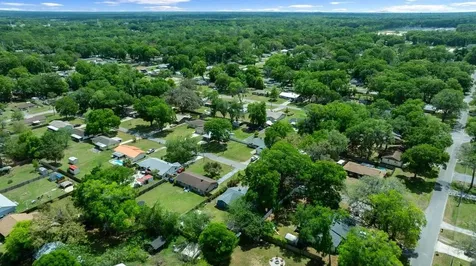 2043 NE 43rd Street Ocala FL 34479