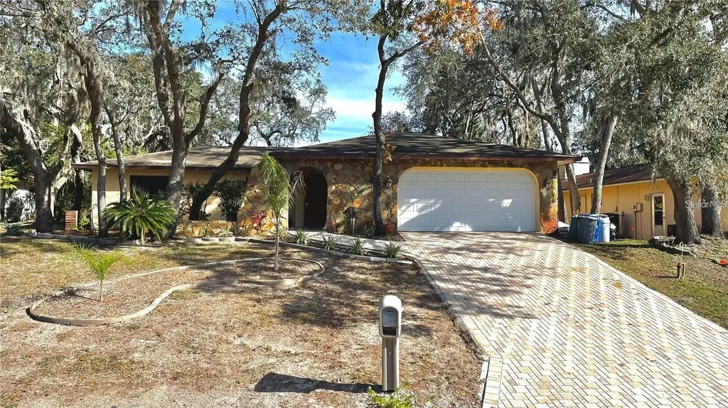 8748 Forest Lake Drive Port Richey FL 34668