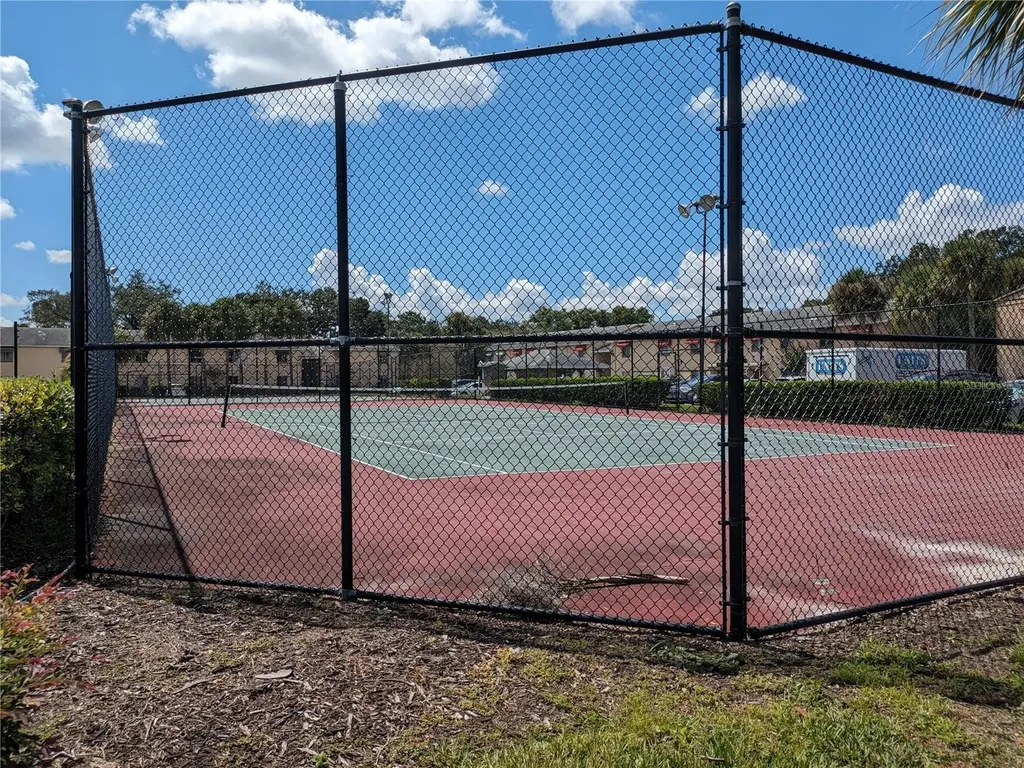 4401 S Semoran Boulevard Orlando FL 32822