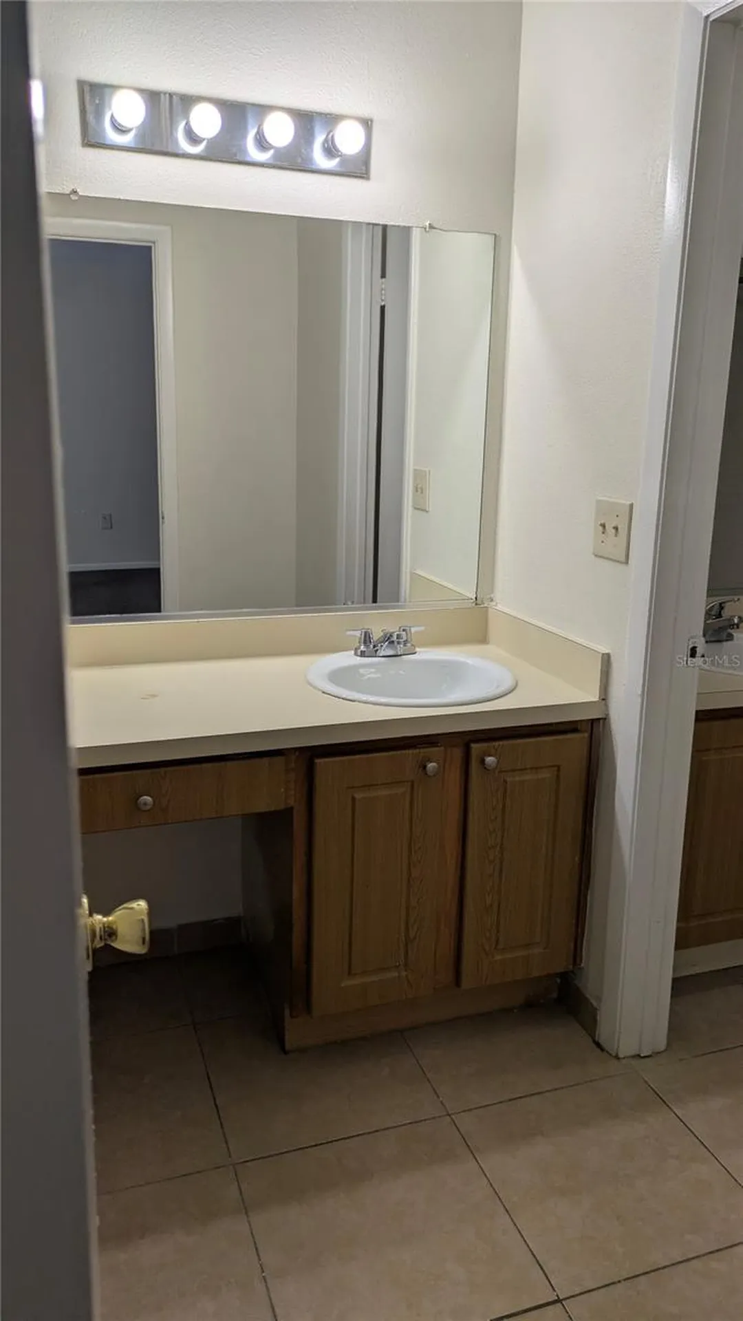 4401 S Semoran Boulevard Orlando FL 32822