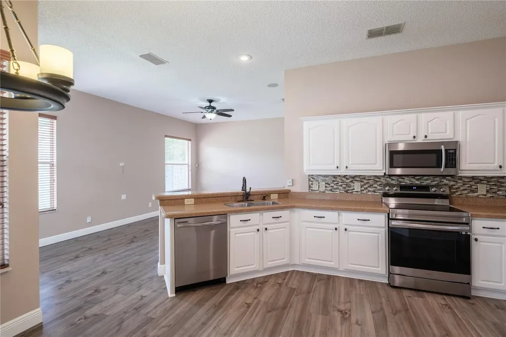 2371 Pinebrook Court Oviedo FL 32766