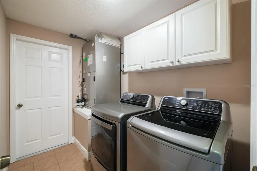 2371 Pinebrook Court Oviedo FL 32766