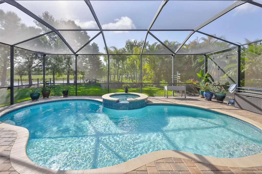 6707 Park Strand Drive Apollo Beach FL 33572