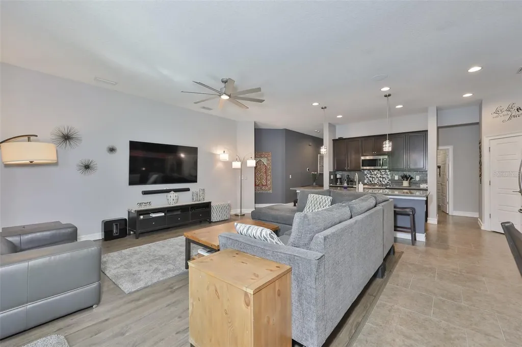 6707 Park Strand Drive Apollo Beach FL 33572