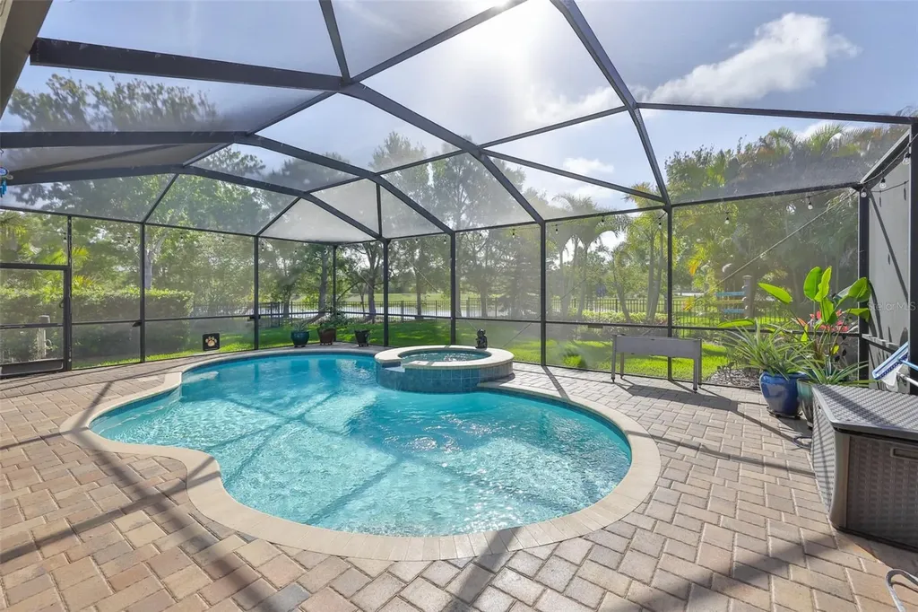 6707 Park Strand Drive Apollo Beach FL 33572