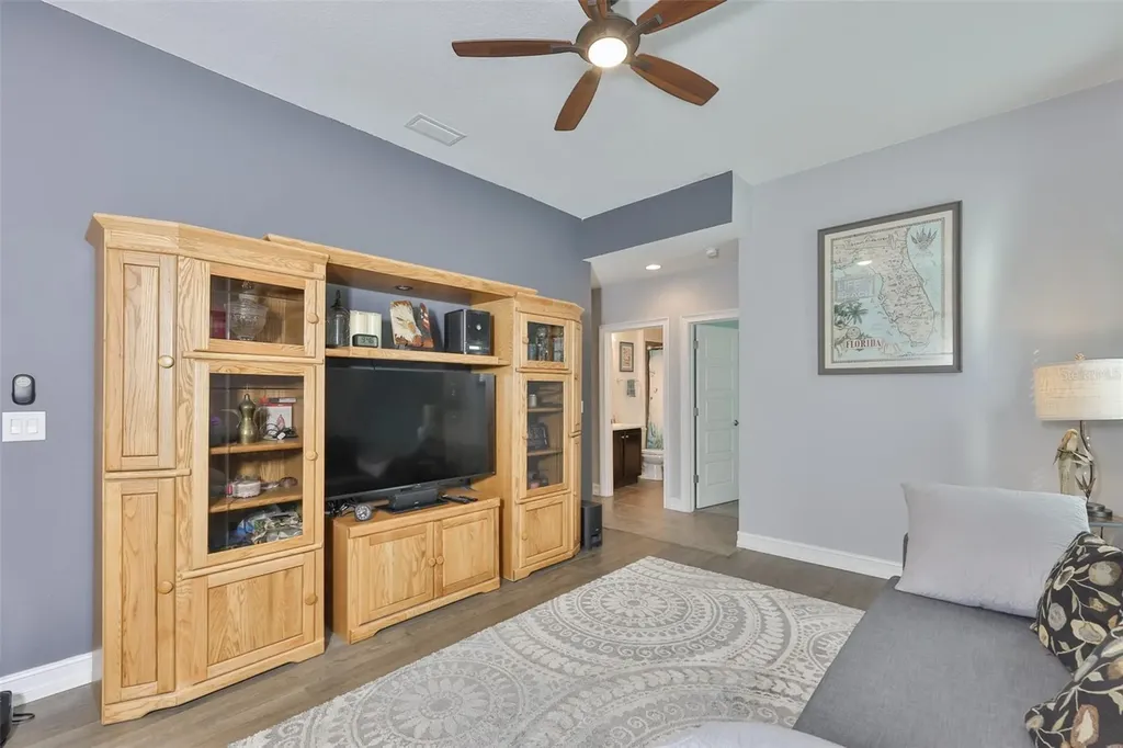 6707 Park Strand Drive Apollo Beach FL 33572