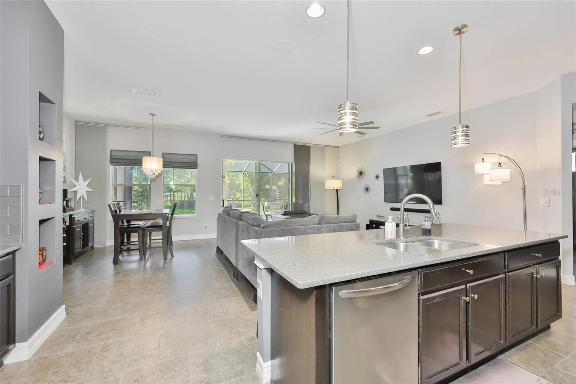 6707 Park Strand Drive Apollo Beach FL 33572
