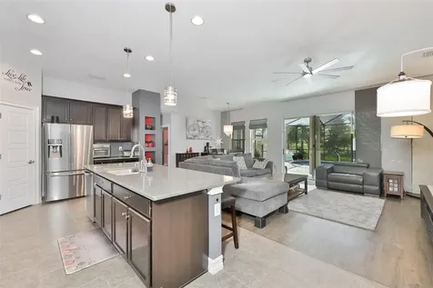 6707 Park Strand Drive Apollo Beach FL 33572