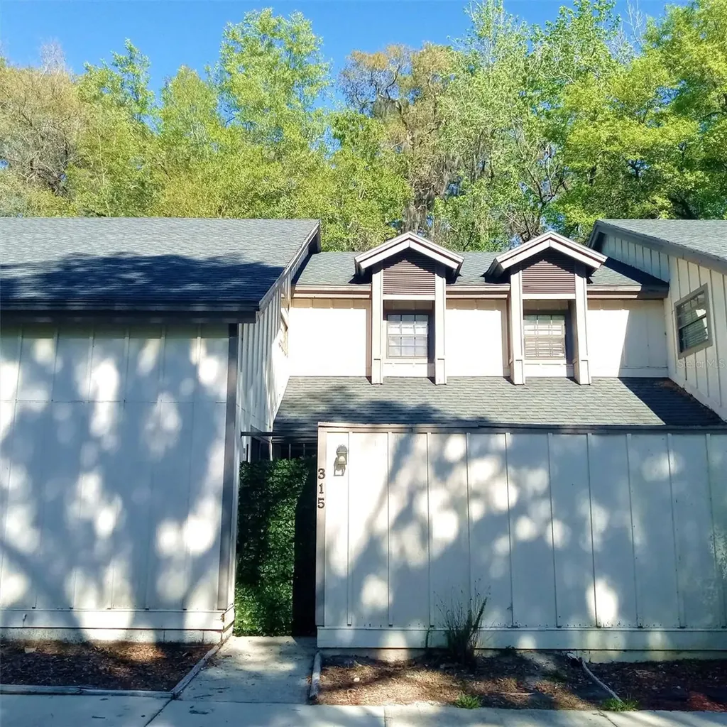 315 SW 54th Drive Gainesville FL 32607