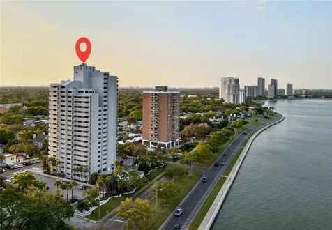 4141 Bayshore Boulevard Tampa FL 33611