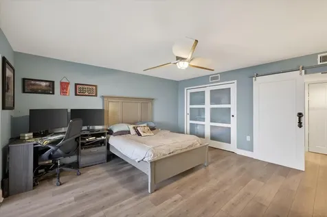 4141 Bayshore Boulevard Tampa FL 33611
