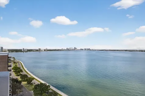 4141 Bayshore Boulevard Tampa FL 33611