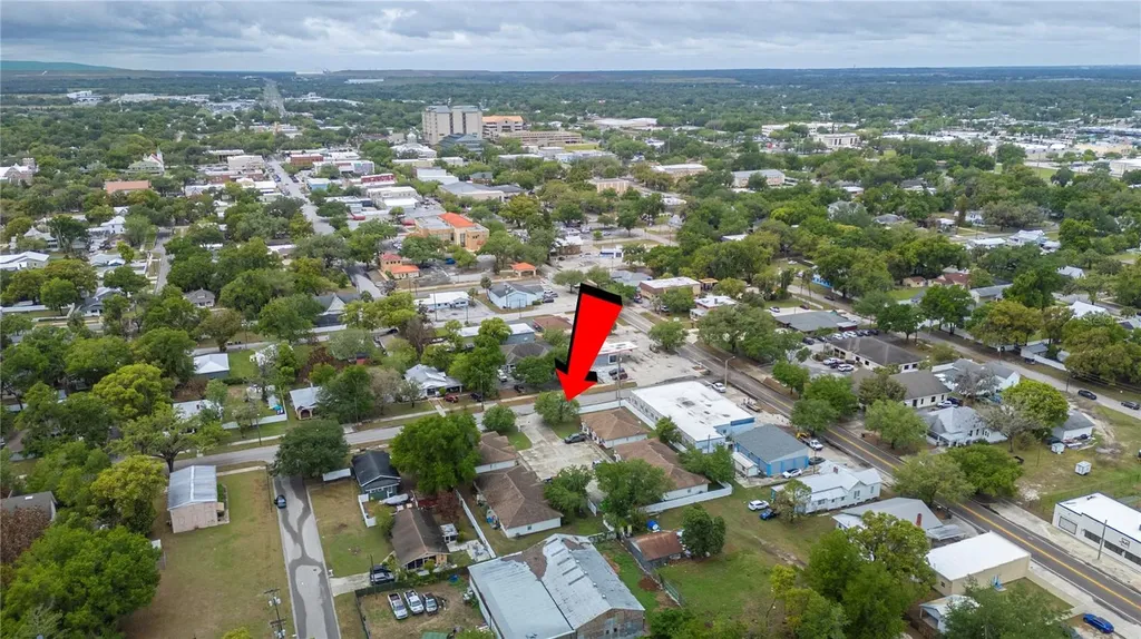 210 S Orange Avenue Bartow FL 33830