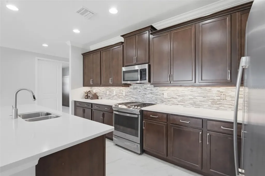 262 Northcote Court Deland FL 32724