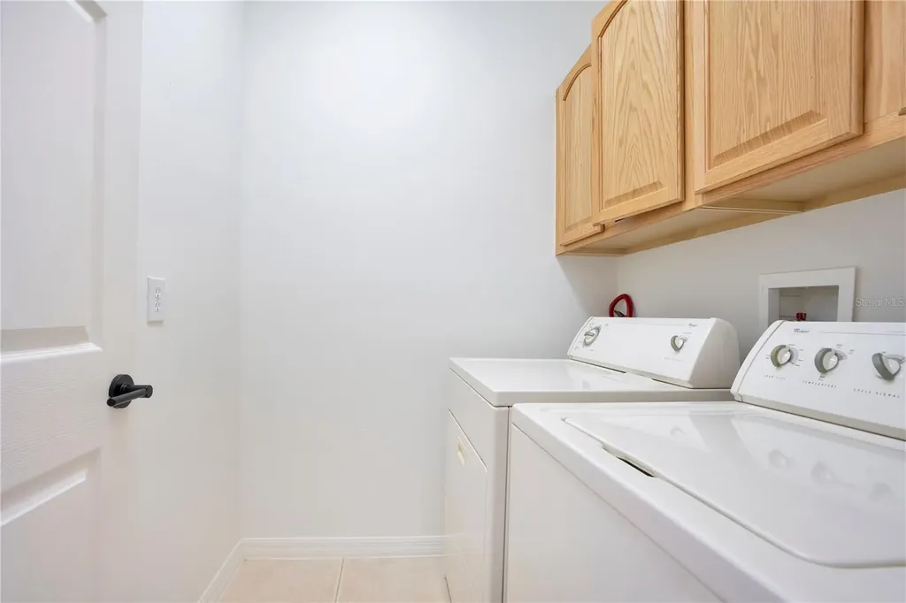 9149 Pecky Cypress Way Orlando FL 32836