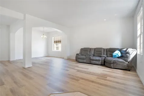 9149 Pecky Cypress Way Orlando FL 32836