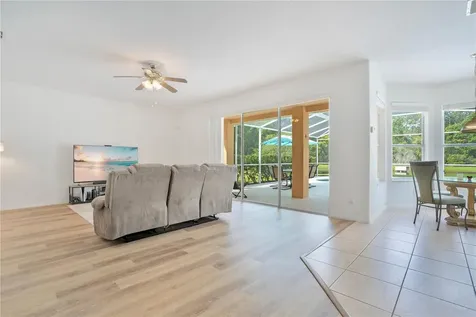 9149 Pecky Cypress Way Orlando FL 32836