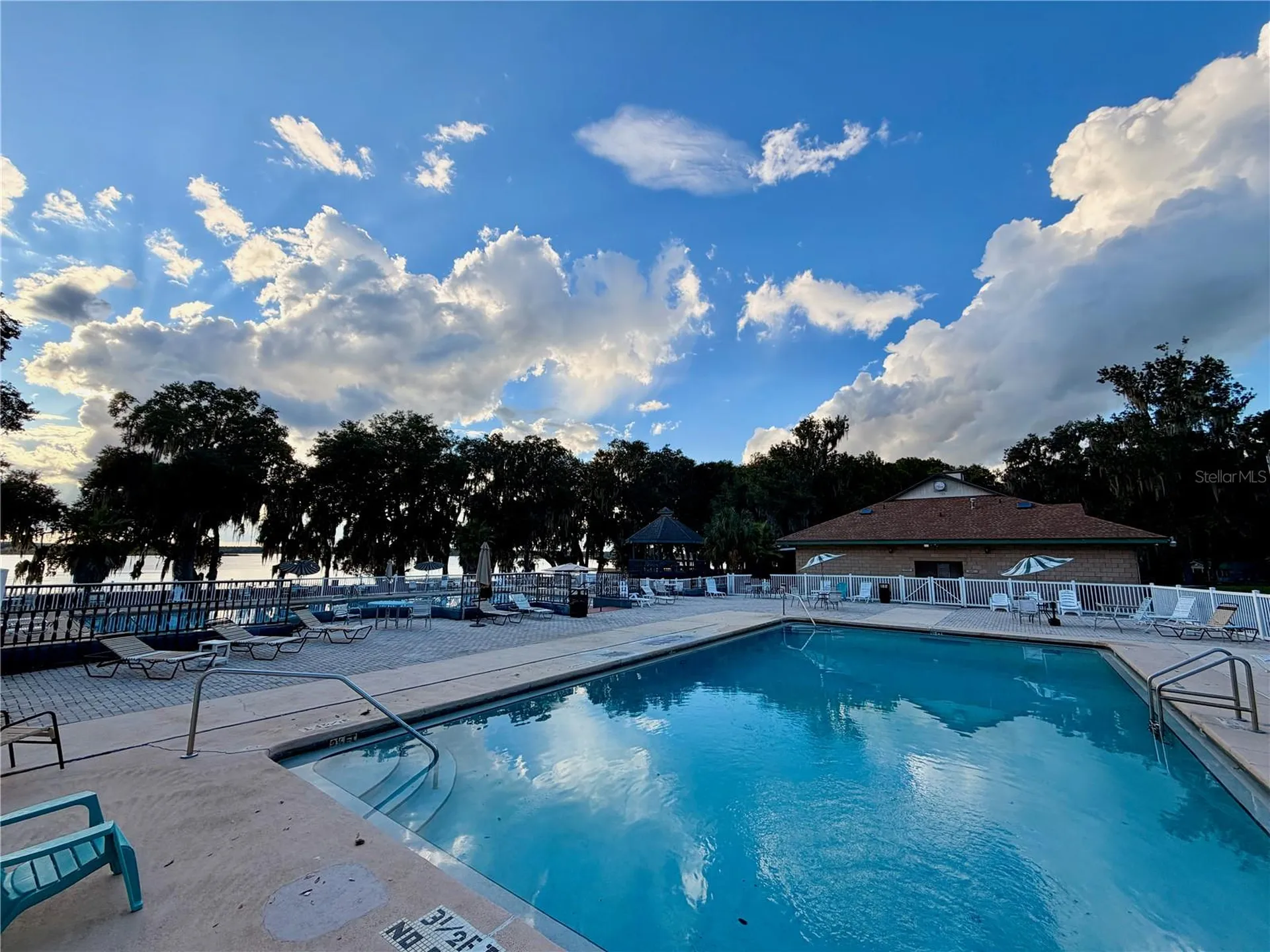 14010 NE 250th Circle Salt Springs FL 32134