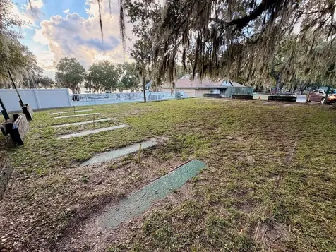 14010 NE 250th Circle Salt Springs FL 32134