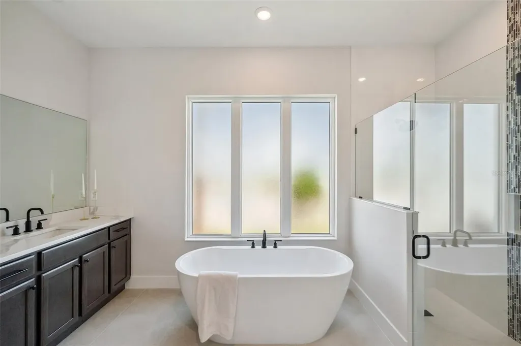 5932 Red Mangrove Lane Bradenton FL 34210