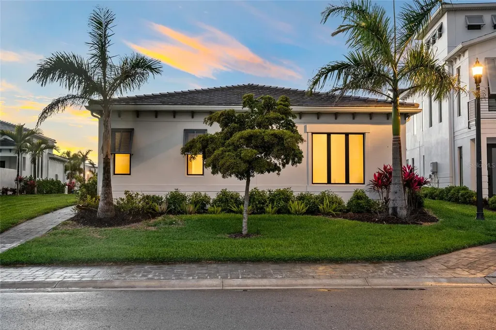 5932 Red Mangrove Lane Bradenton FL 34210