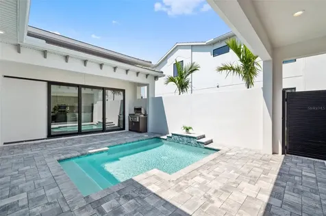 5932 Red Mangrove Lane Bradenton FL 34210