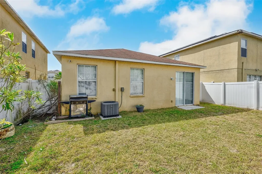 12136 Tree Haven Avenue Gibsonton FL 33534