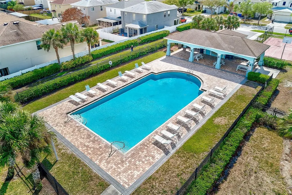 12136 Tree Haven Avenue Gibsonton FL 33534